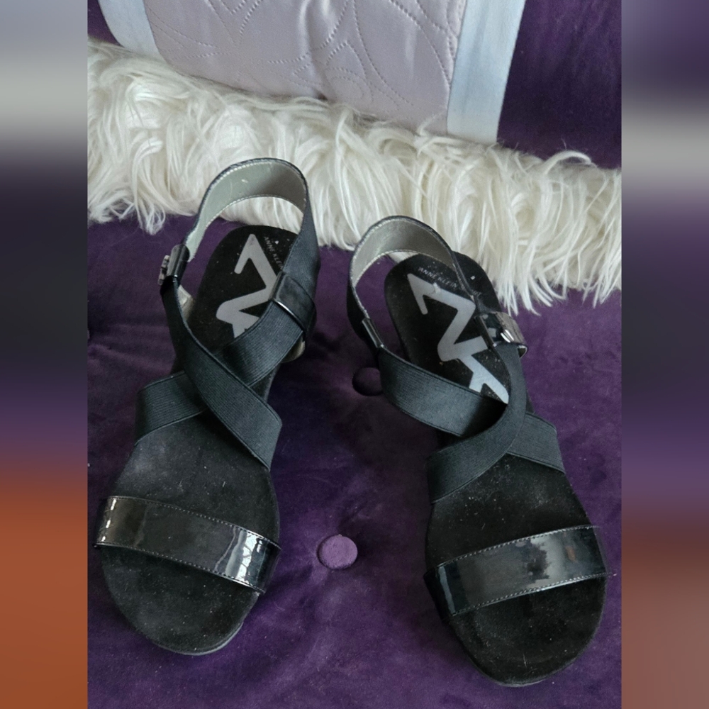 Black Sandals